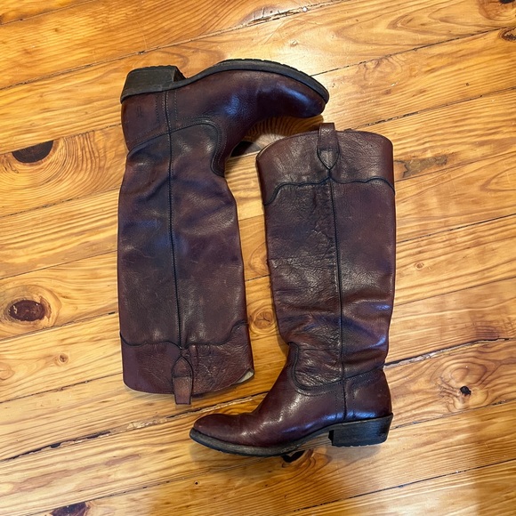 Frye Carson Lug Riding Boot - Picture 2 of 4